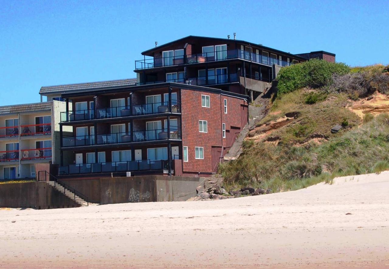Beachfront Manor Hotel Линкън Сити Екстериор снимка